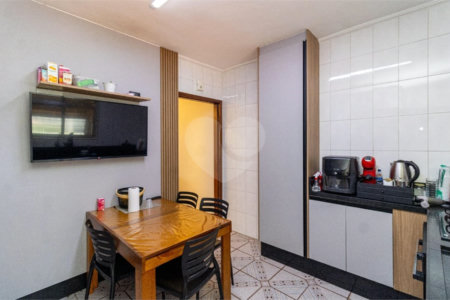 Casa à venda com 2 quartos, sendo 1 suíte,  no condomínio Colina de Goiás, São Paulo - SP