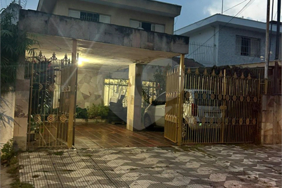 Sobrado à venda com 3 quartos, sendo 1 suíte,  em Tremembé, São Paulo, SP