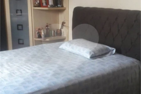 Casa à venda com 3 quartos, sendo 1 suíte,  em Vila Oliveira, Mogi das Cruzes, SP