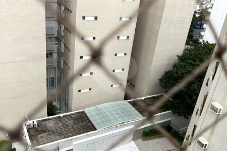 Apartamento à venda com 3 quartos, sendo 2 suítes, em Perdizes, São Paulo, SP