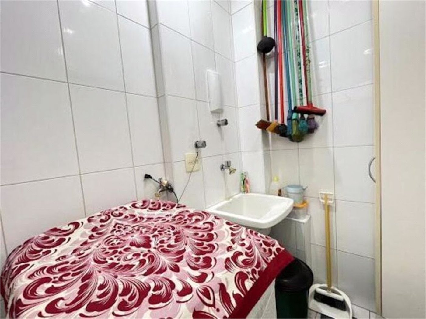 Apartamento Residencial para locação, Gonzaga, Santos - AP0231.
