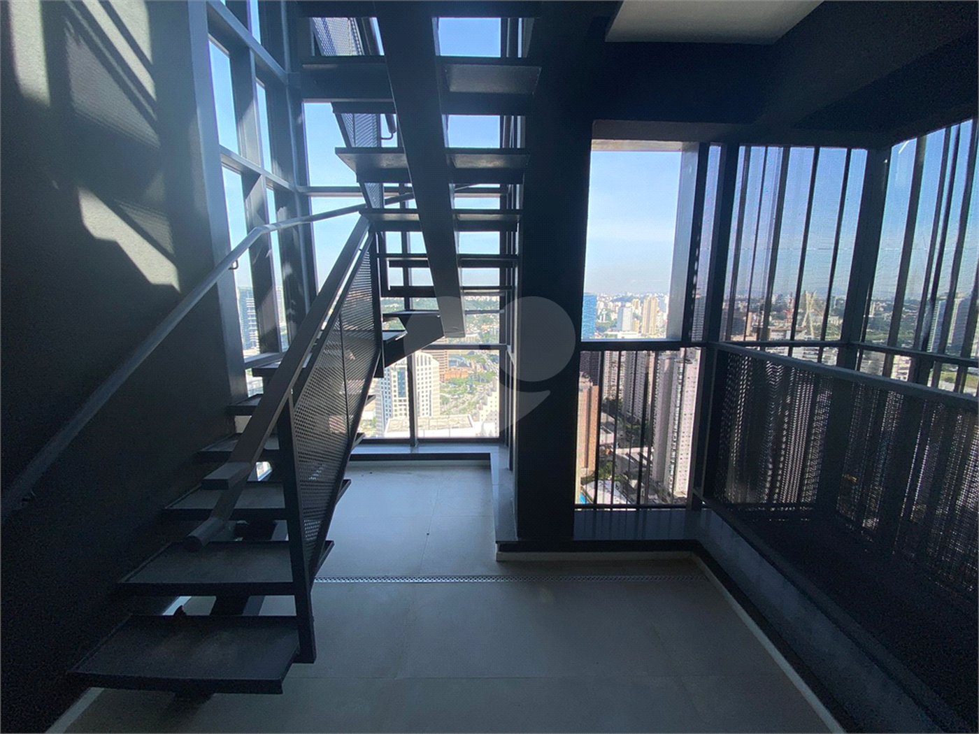 Apartamento à venda com 3 suítes em Jardim das Acácias, São Paulo, SP