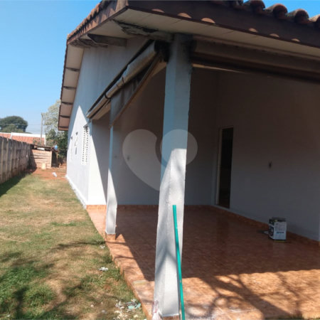 Casa à venda com 3 quartos em Vila Apolo, Itapetininga, SP