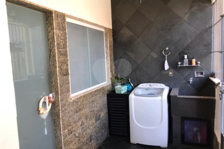 Casa à venda com 3 quartos, sendo 1 suíte,  em Campo Grande, Rio de Janeiro, RJ