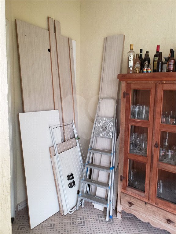 Casa à venda com 6 quartos, sendo 3 suítes, em Alto Ipiranga, Mogi das Cruzes, SP