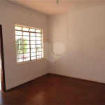 Casa à venda com 2 quartos no Centro, Vinhedo, SP