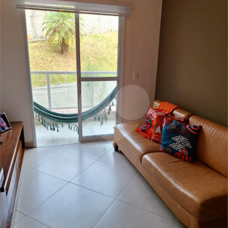 Apartamento à venda com 3 quartos, sendo 1 suíte, em Pinheirinho, Vinhedo, SP