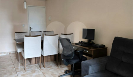 Apartamento à venda com 2 quartos em Jardim Amália, São Paulo, SP