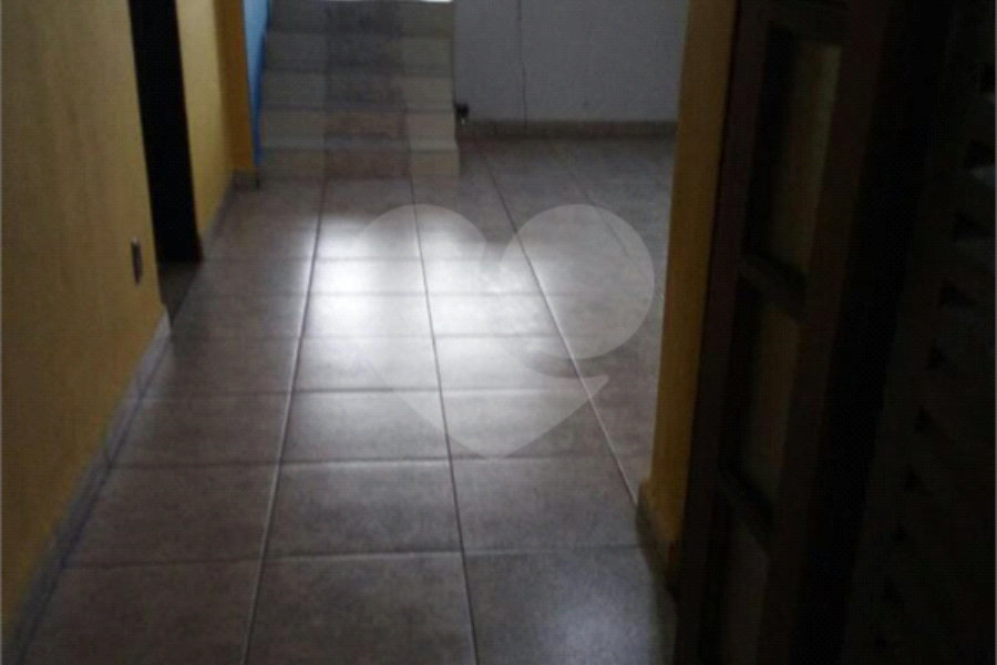 Sobrado à venda com 4 quartos em Jardim Ana Maria, Santo André, SP