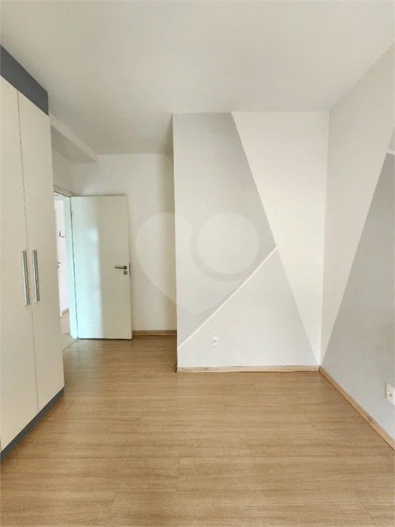 Apartamento à venda com 3 suítes em Santana, São Paulo, SP