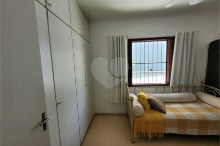 Sobrado à venda com 6 quartos, sendo 2 suítes, em Vila Romana, São Paulo, SP