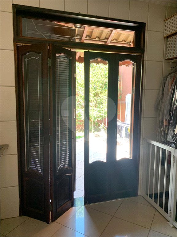 Sobrado à venda com 3 quartos, sendo 1 suíte, em Jardim Marajoara, São Paulo, SP