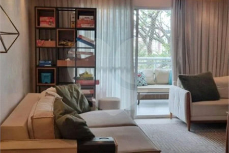 Apartamento à venda com 3 quartos, sendo 2 suítes, em Cidade São Francisco, São Paulo, SP