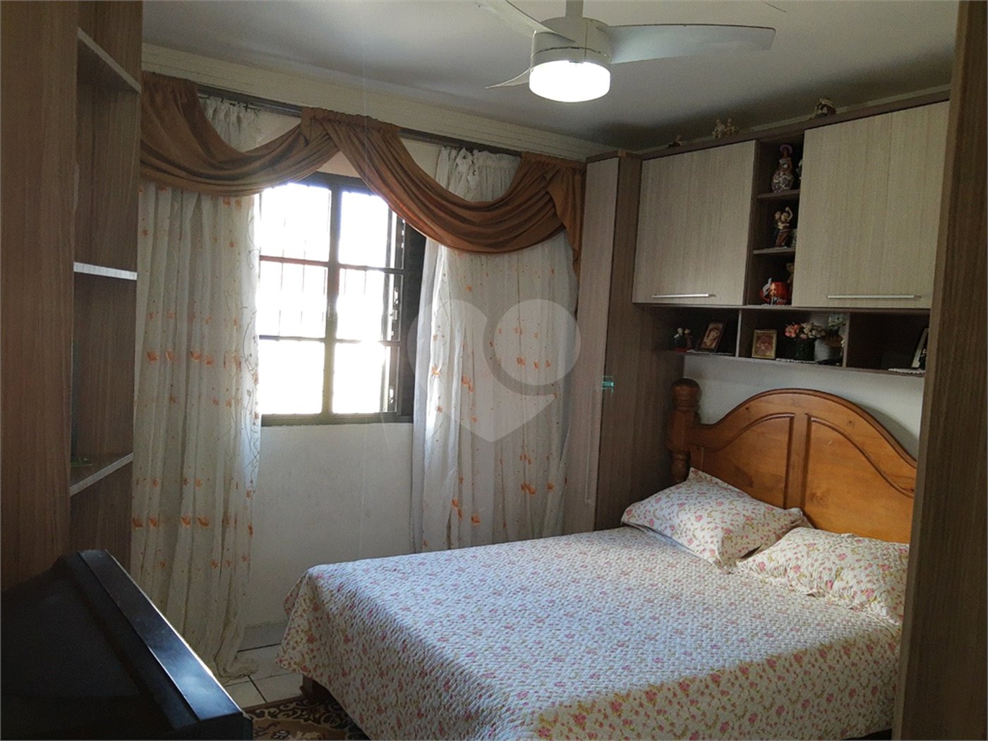 Casa Térrea à venda com 4 quartos, sendo 1 suíte,  em Vila Mazzei, São Paulo, SP