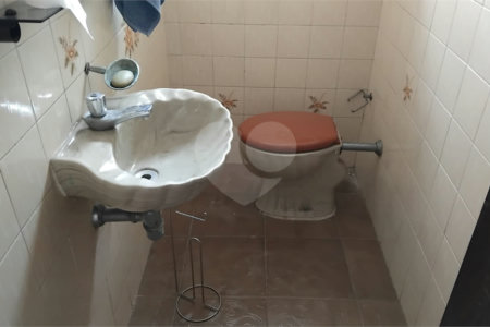Sobrado à venda com 3 quartos em Jardim Odete, São Paulo, SP