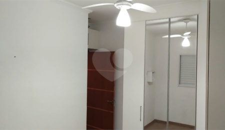 Apartamento à venda com 2 quartos em Jardim Antônio Cassillo, Votorantim, SP