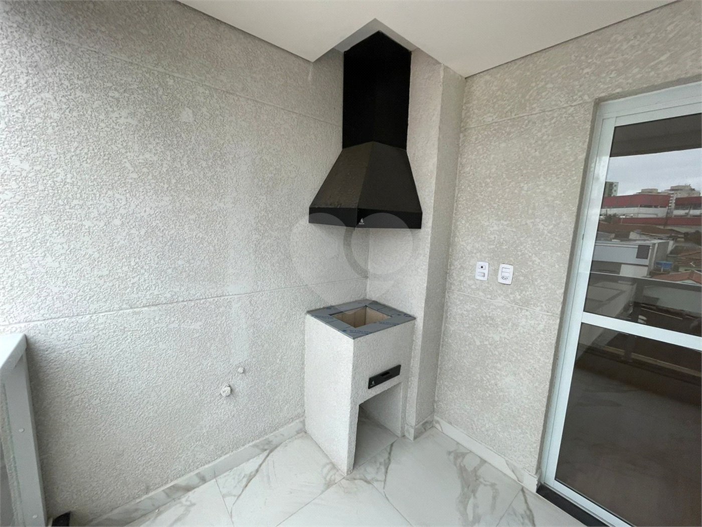 Apartamento à venda com 2 quartos, sendo 1 suíte, em Parada Inglesa, São Paulo, SP