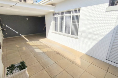 Casa à venda com 3 quartos, sendo 1 suíte, em Vila Arnaldo, São Carlos, SP