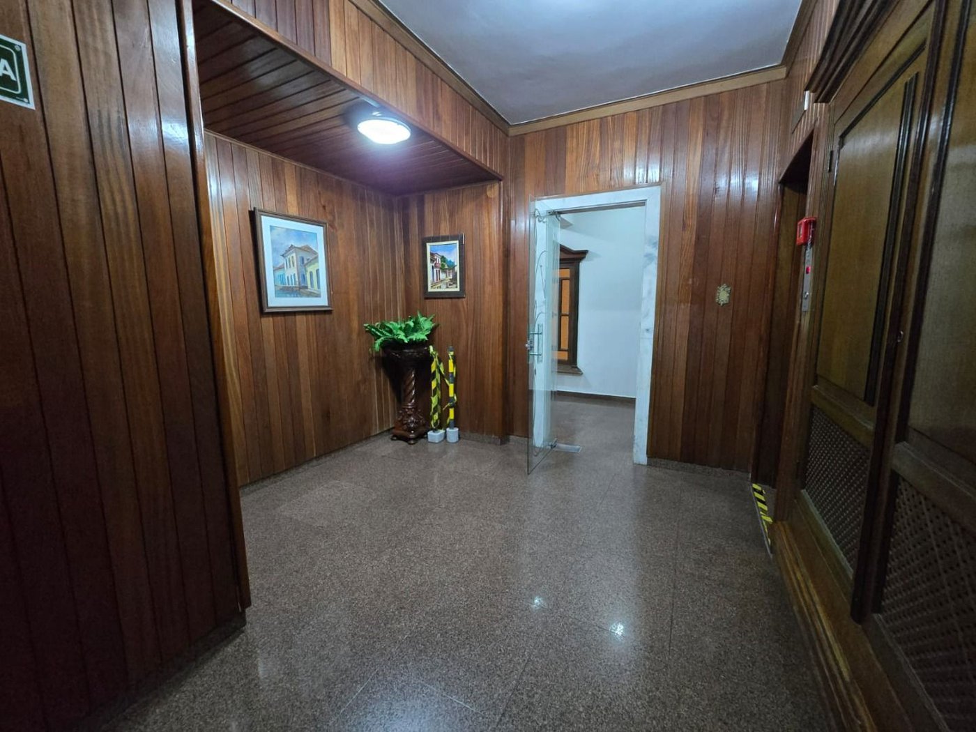 Cobertura com 3 dormitórios à venda, 310 m² por R$ 1.599.000,00 - Porto Ponta da Praia - Santos/SP