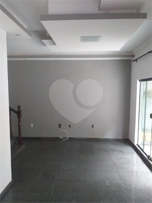 Casa à venda com 3 quartos, sendo 1 suíte, em Campo Grande, Rio de Janeiro, RJ