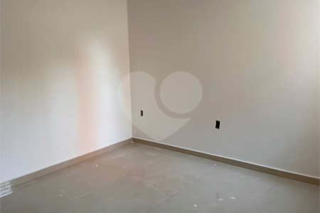 Casa Térrea à venda com 2 quartos, sendo 1 suíte,  em Jardim Esperança, Mogi das Cruzes, SP