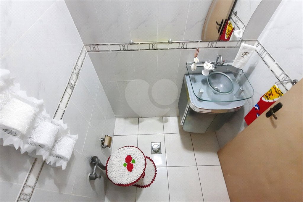 Apartamento à venda com 2 quartos, sendo 1 suíte,  em Rio Comprido, Rio de Janeiro, RJ