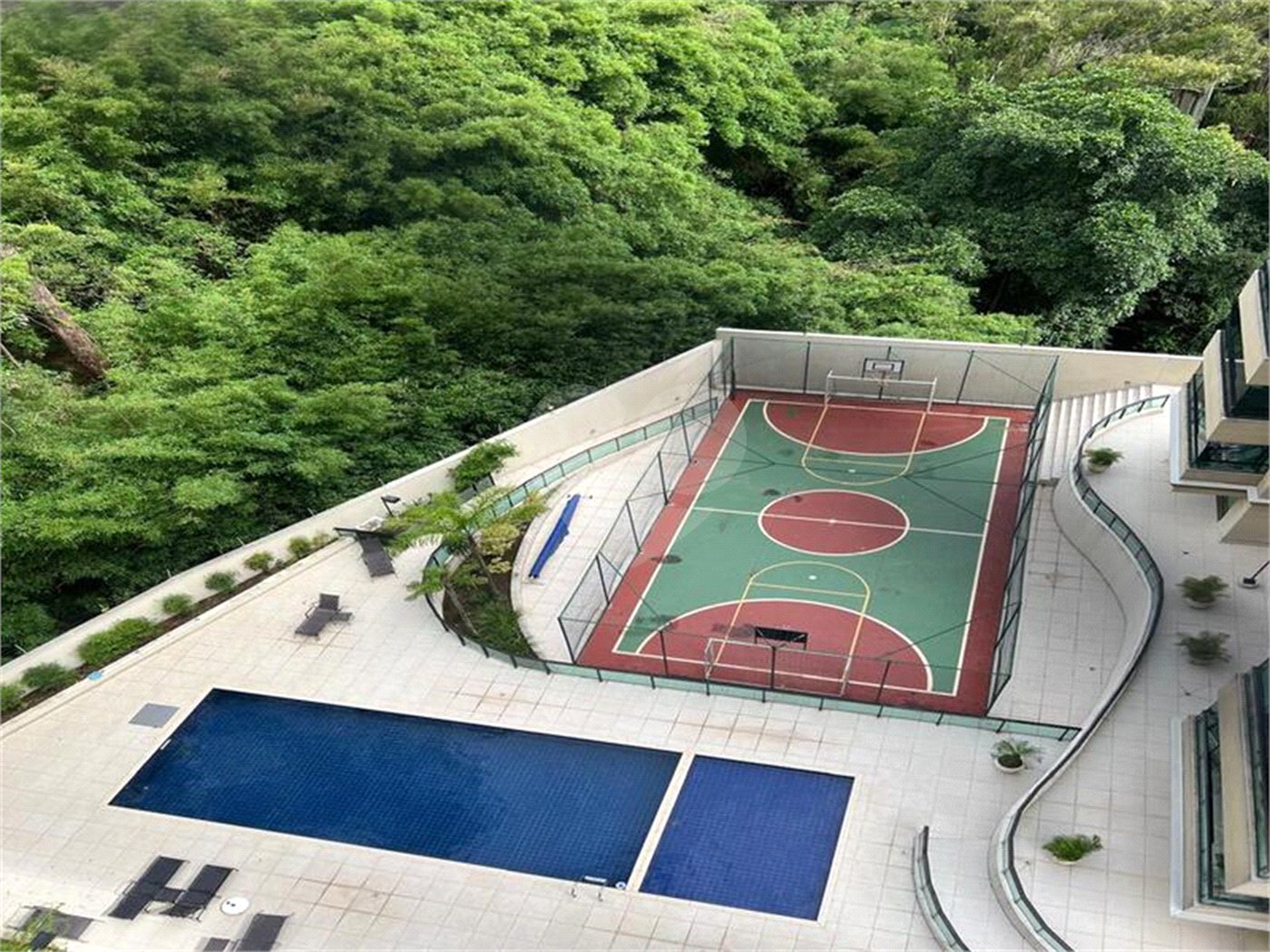 Apartamento à venda com 4 quartos, sendo 2 suítes, em Paraisópolis, São Paulo, SP