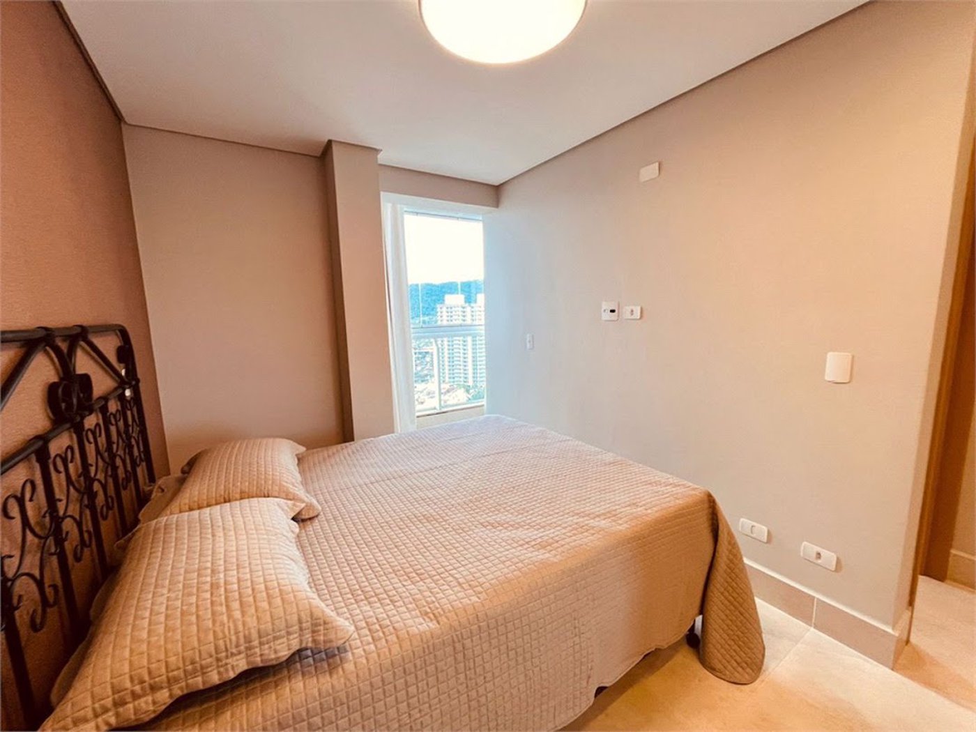 Apartamento com 3 dormitórios à venda, 285 m² por R$ 3.490.000,00 - Jardim Virginia - Guarujá/SP