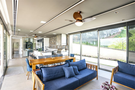 Casa à venda com 4 suítes no condomínio Campo de Toscana, Vinhedo - SP