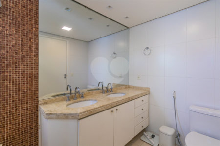 Apartamento à venda com 4 suítes em Brooklin, São Paulo, SP