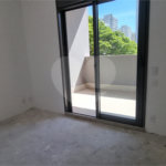 Apartamento à venda com 3 suítes em Moema, São Paulo, SP