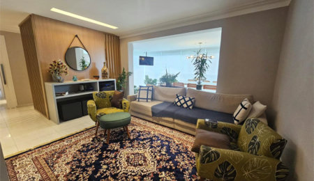Apartamento à venda com 3 quartos, sendo 1 suíte, em Vila Regente Feijó, São Paulo, SP