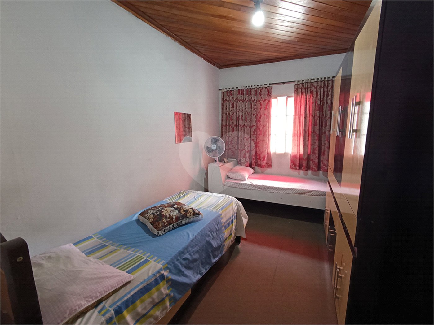 Casa à venda com 2 quartos em Taboão, São Roque, SP