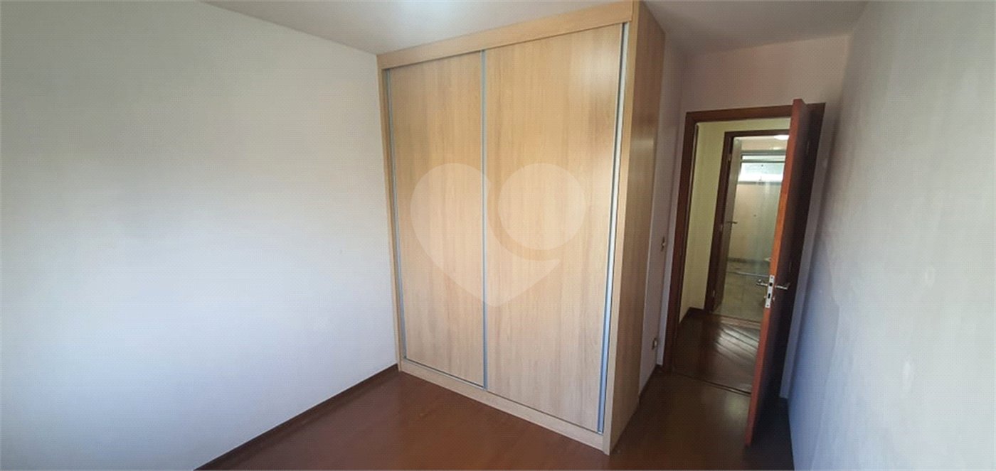 Apartamento à venda com 3 quartos, sendo 1 suíte, em Vila Paulicéia, São Paulo, SP