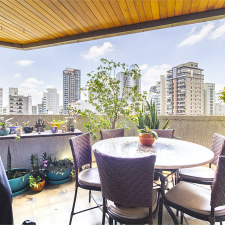 Apartamento à venda com 4 quartos, sendo 2 suítes, em Indianópolis, São Paulo, SP