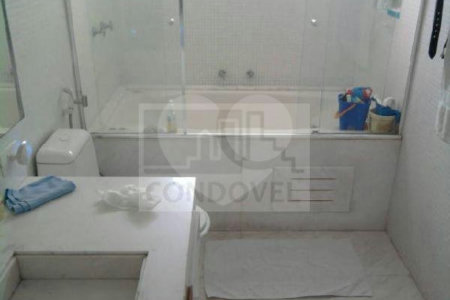 Apartamento à venda com 3 suítes em Campo Belo, São Paulo, SP