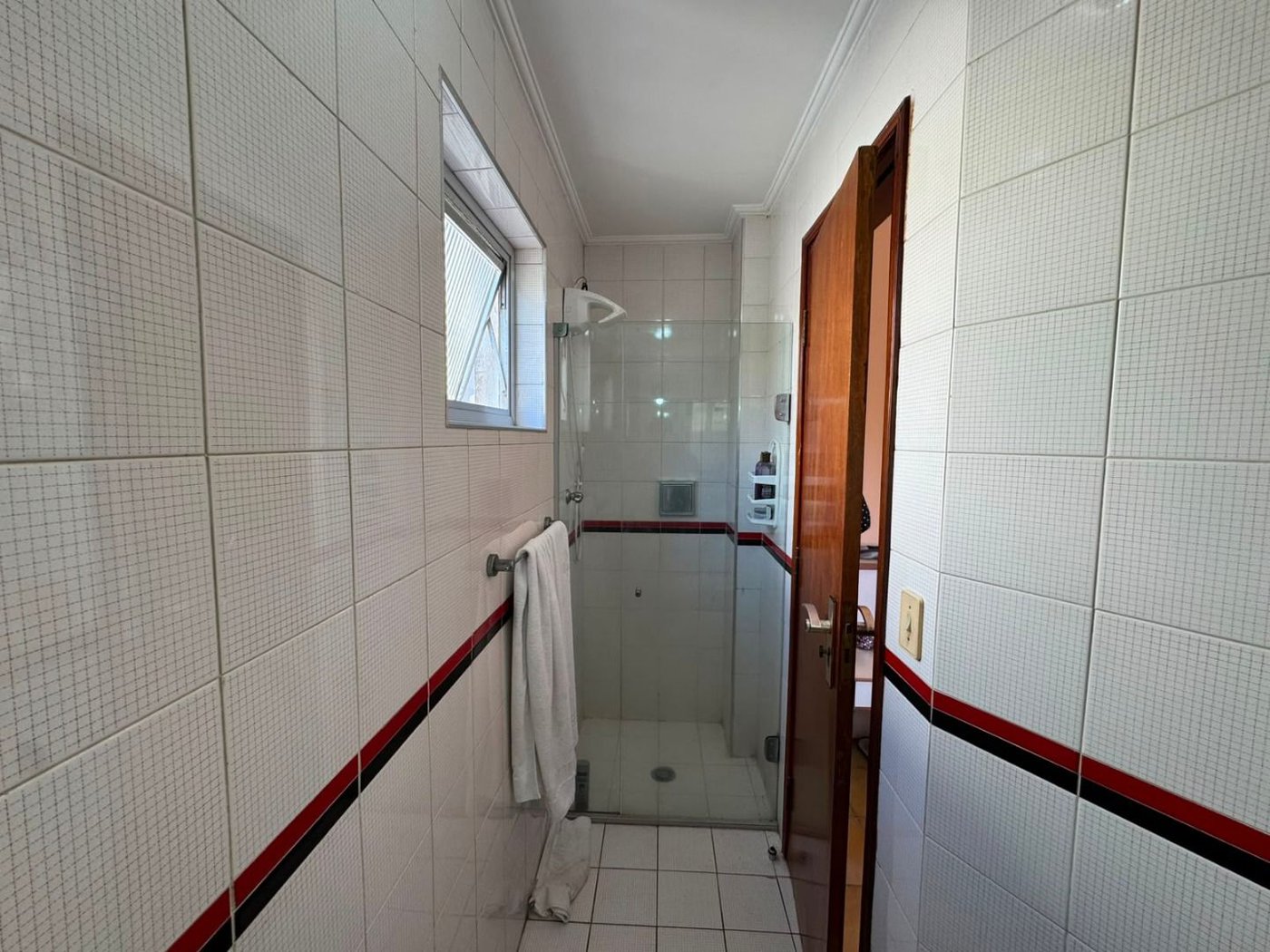 Apartamento com 3 dormitórios à venda, 150 m² por R$ 480.000,00 - Jardim Três Marias - Guarujá/SP