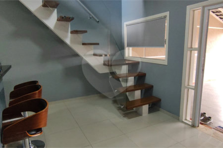 Casa à venda com 2 quartos, sendo 1 suíte, em Jardim Nair Maria, Salto, SP