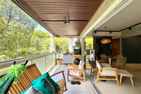 Apartamento à venda com 3 quartos, sendo 1 suíte, em Lagoa, Rio de Janeiro, RJ