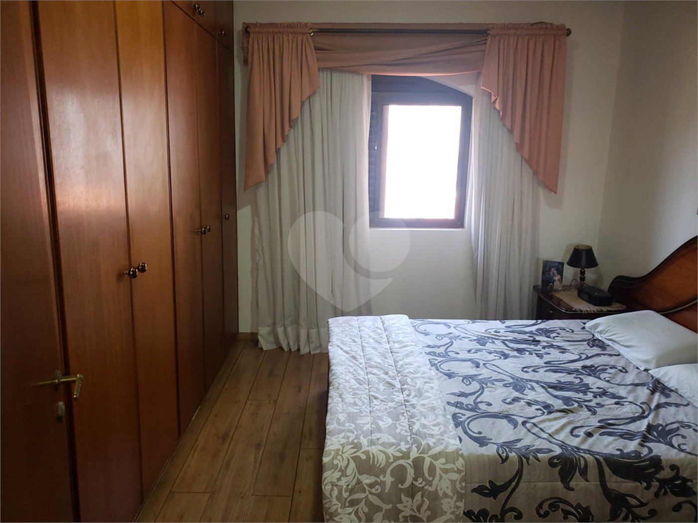 Sobrado à venda com 3 quartos, sendo 1 suíte,  em Vila Guilherme, São Paulo, SP