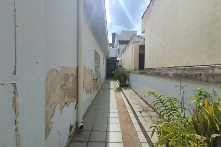Sobrado à venda com 3 quartos, sendo 1 suíte,  em Vila Romana, São Paulo, SP