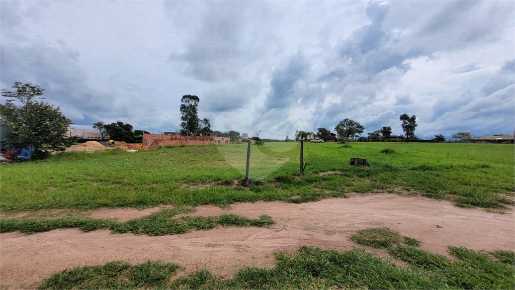 Loteamento Residencial no Condomínio Vila Pinhal do Broa
