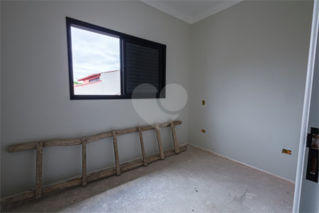 Casa à venda com 3 suítes em Jardim Santa Mena, Guarulhos, SP