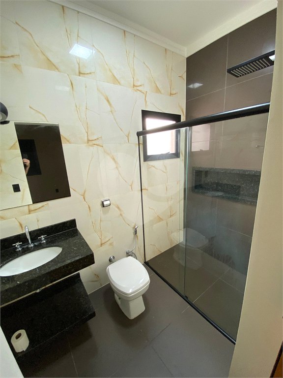 Casa à venda com 3 suítes no condomínio Lagos D Icaraí, Salto - SP