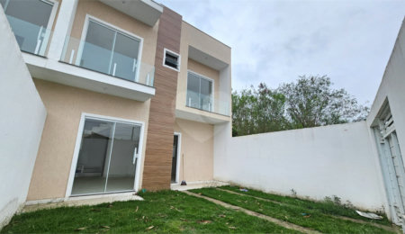 Casa à venda com 2 suítes no condomínio Loteamento Monte Libano, Rio de Janeiro - RJ