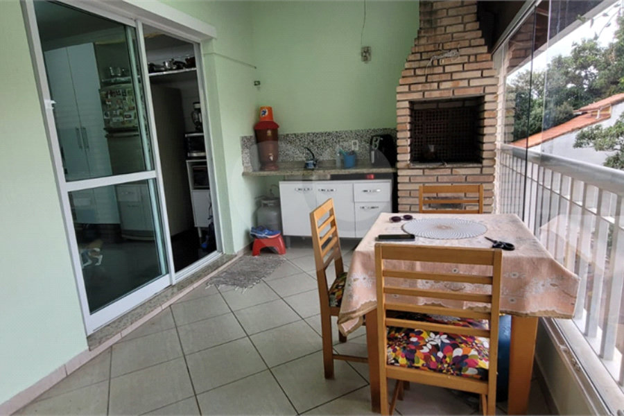 Sobrado à venda com 5 quartos, sendo 1 suíte, em Santana, São Paulo, SP