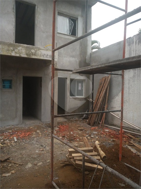 Casa à venda com 5 quartos, sendo 3 suítes, em Jardim Novo Mundo, São Paulo, SP