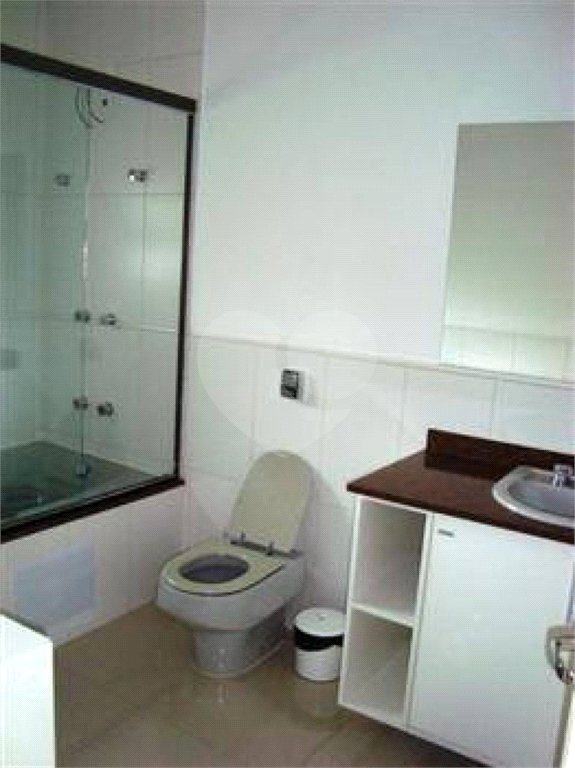 Casa à venda com 4 quartos, sendo 3 suítes, em Vila Alpina, Santo André, SP