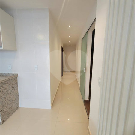 Apartamento para alugar com 2 quartos em Miguel Couto, Cabo Frio, RJ