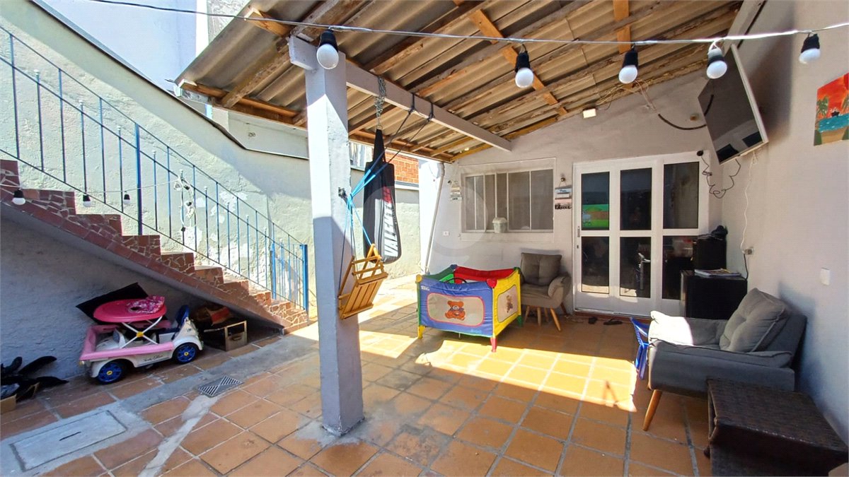 Casa à venda com 3 quartos, sendo 2 suítes,  em Vila Boaçava, São Paulo, SP